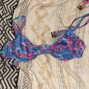 Kulani kini underwire top